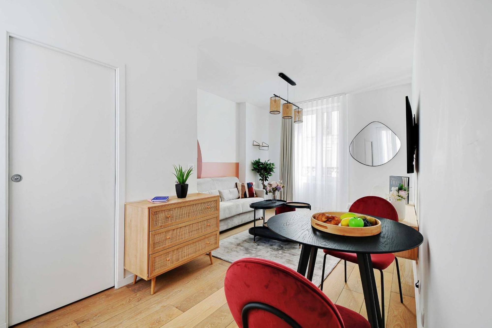 Sacre Coeur Apartment