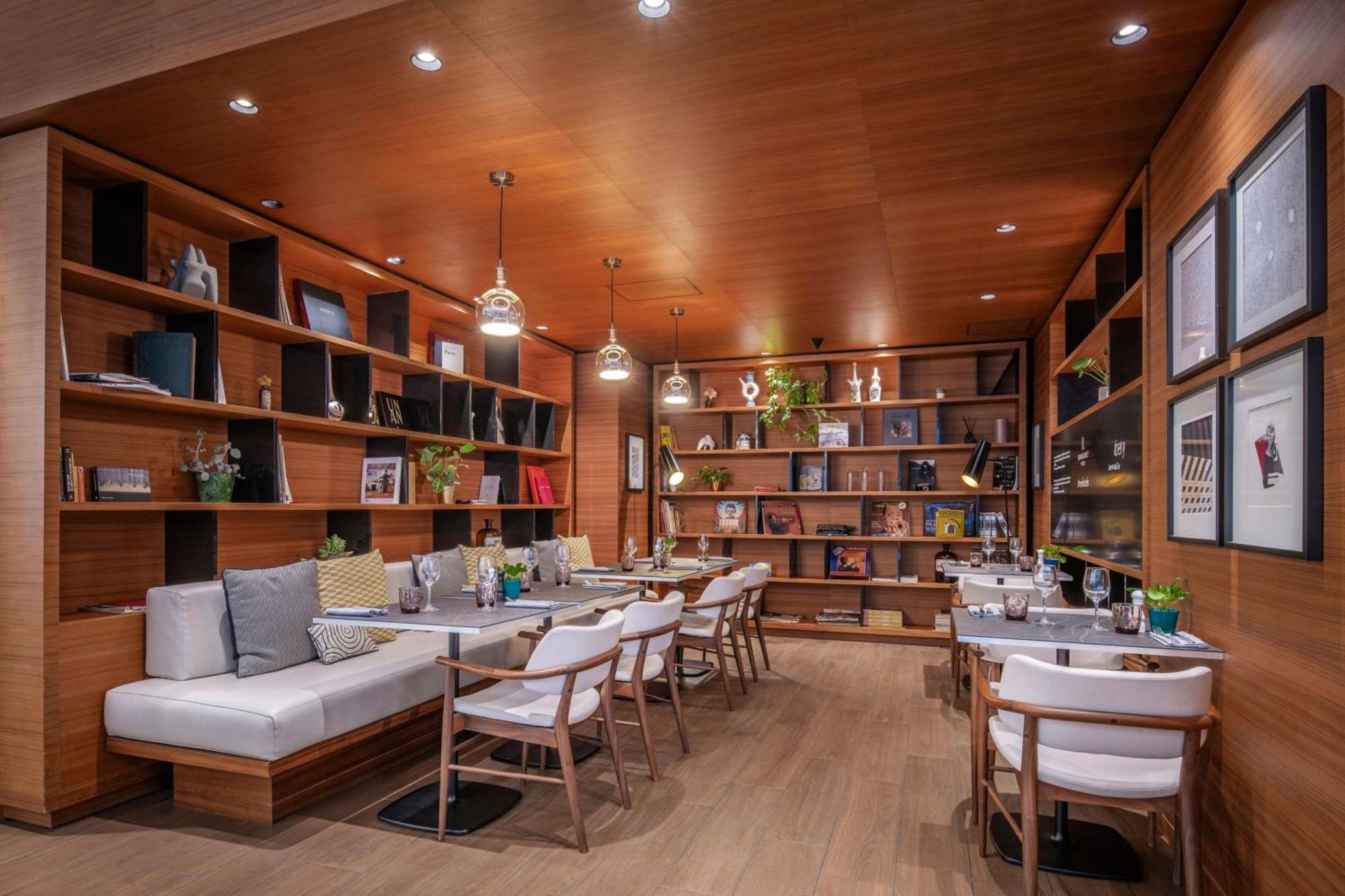 Renaissance Republique Hotel&spa 5* Paris