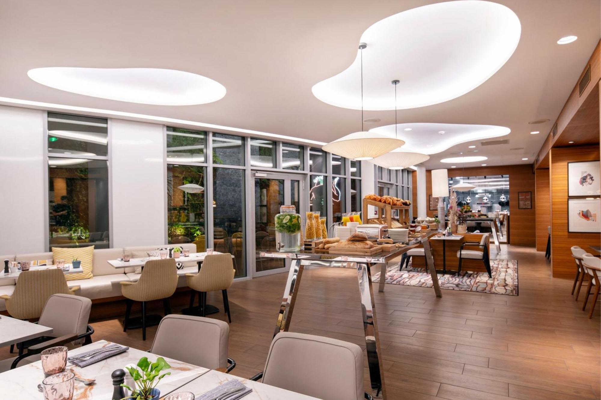 Renaissance Republique Hotel&spa Hotel Paris