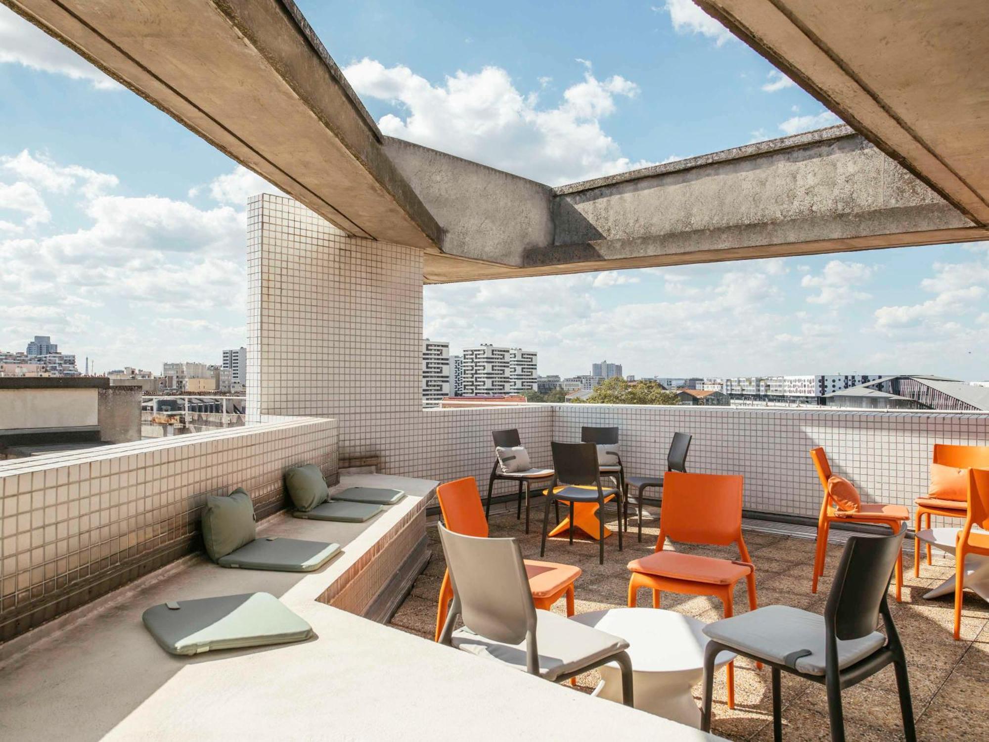 Adagio Access La