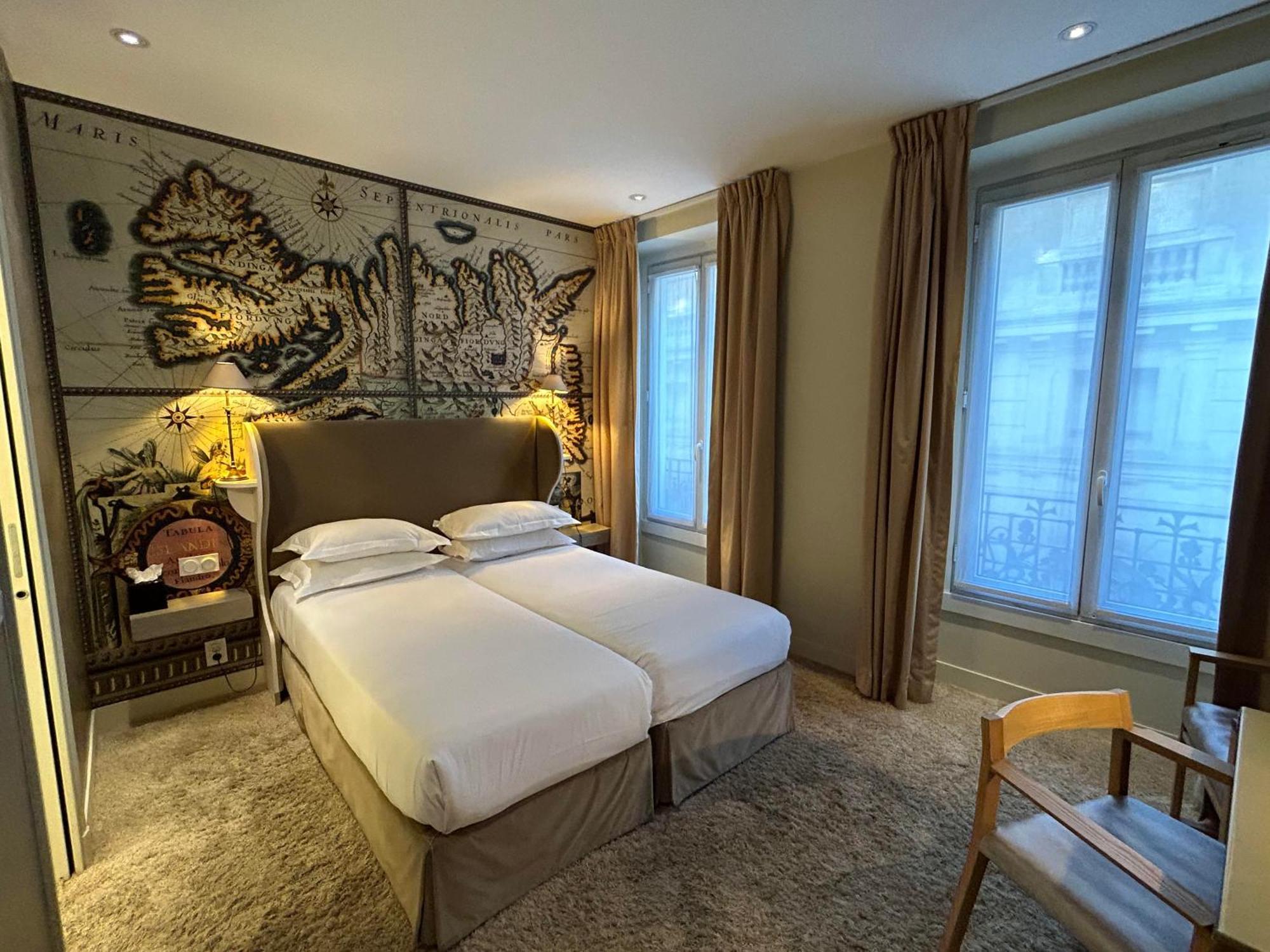 Hotel Du Continent Paris