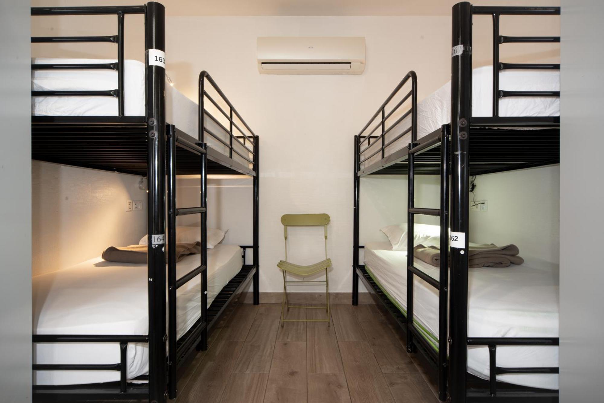 Hostel Enjoy Paris