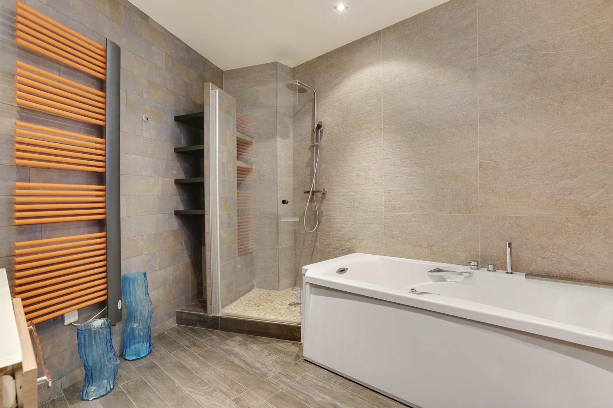 Elegant & Spacieux - 3br-6p - Republiq Appartement *