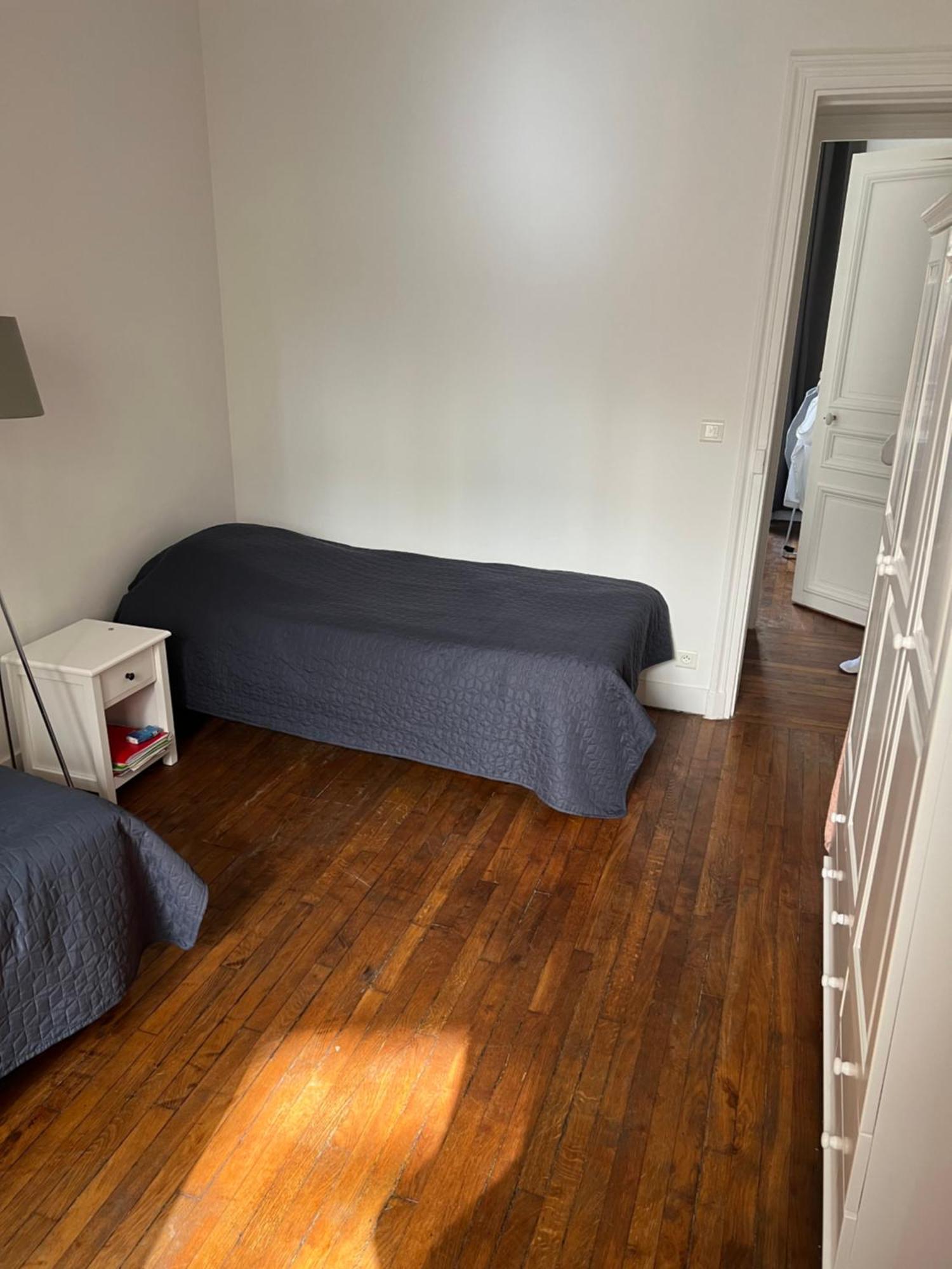 - Champs Elysees - Arc De Triomphe Apartment *