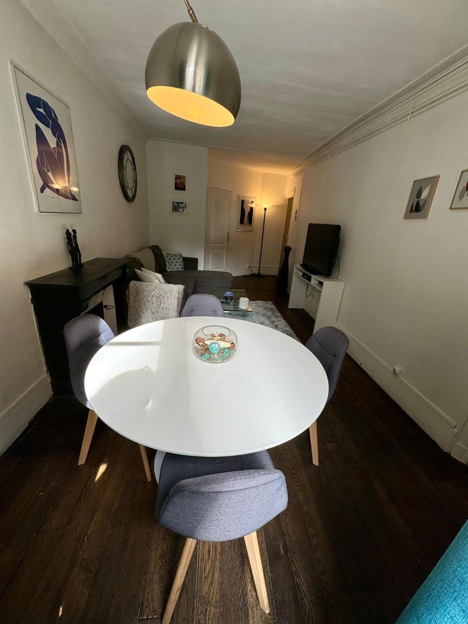 Apartment - 50m2 - Tour Eiffel Paris