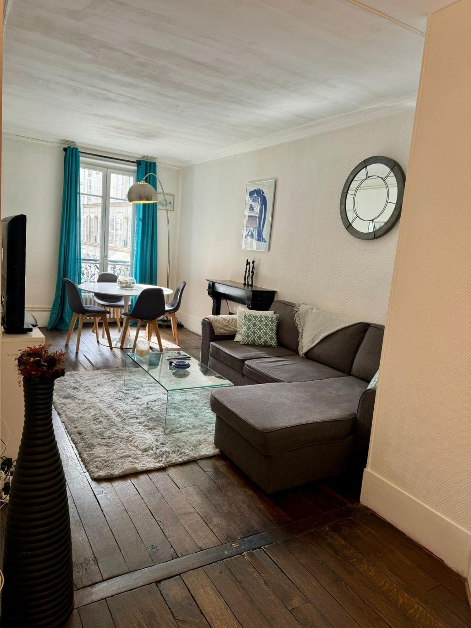 Apartment - 50m2 - Tour Eiffel *