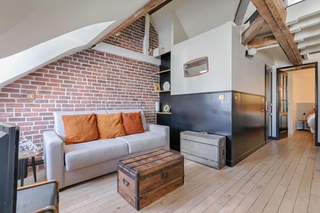 Mykeypers - Fantastic Designed Parisan Loft 2br/6p- Le Marais Apartment