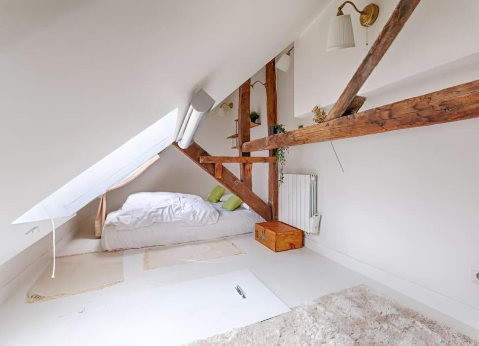 Mykeypers - Fantastic Designed Parisan Loft 2br/6p- Le Marais Apartment Paris