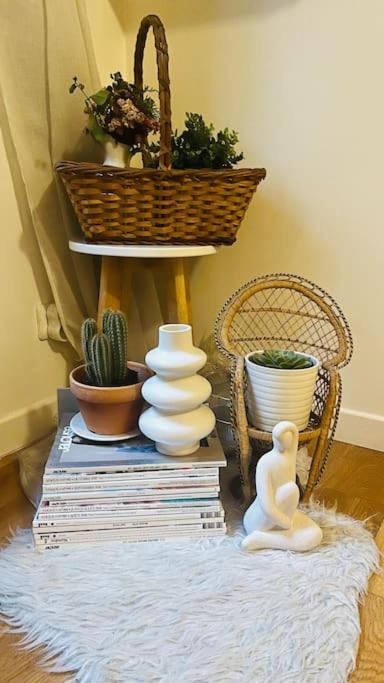2 Pieces Cozy In The Heart Of Apartment *