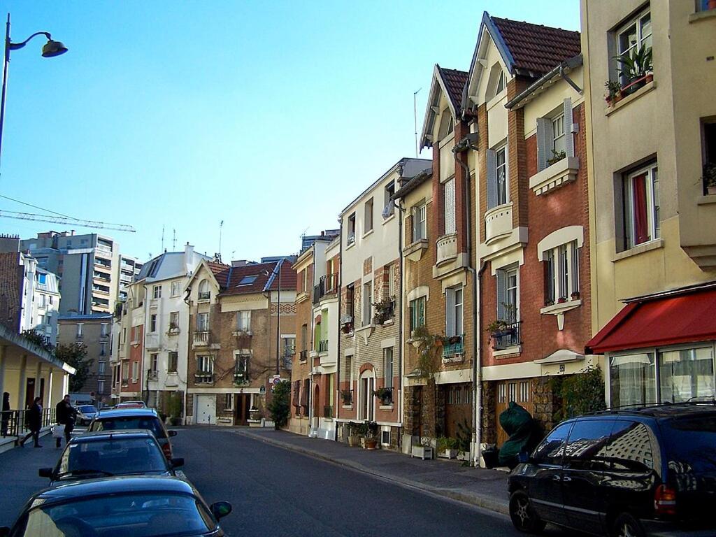 Homestay 75013 - Petite Lumineuse Dans Colocation De 3 Bien Situee Proche Tram Rer B Et Metros *