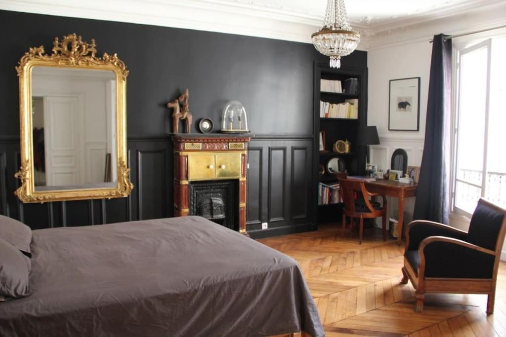 5 Bdr, 10 Ppl Georgous Typical Parisian Flat Paris