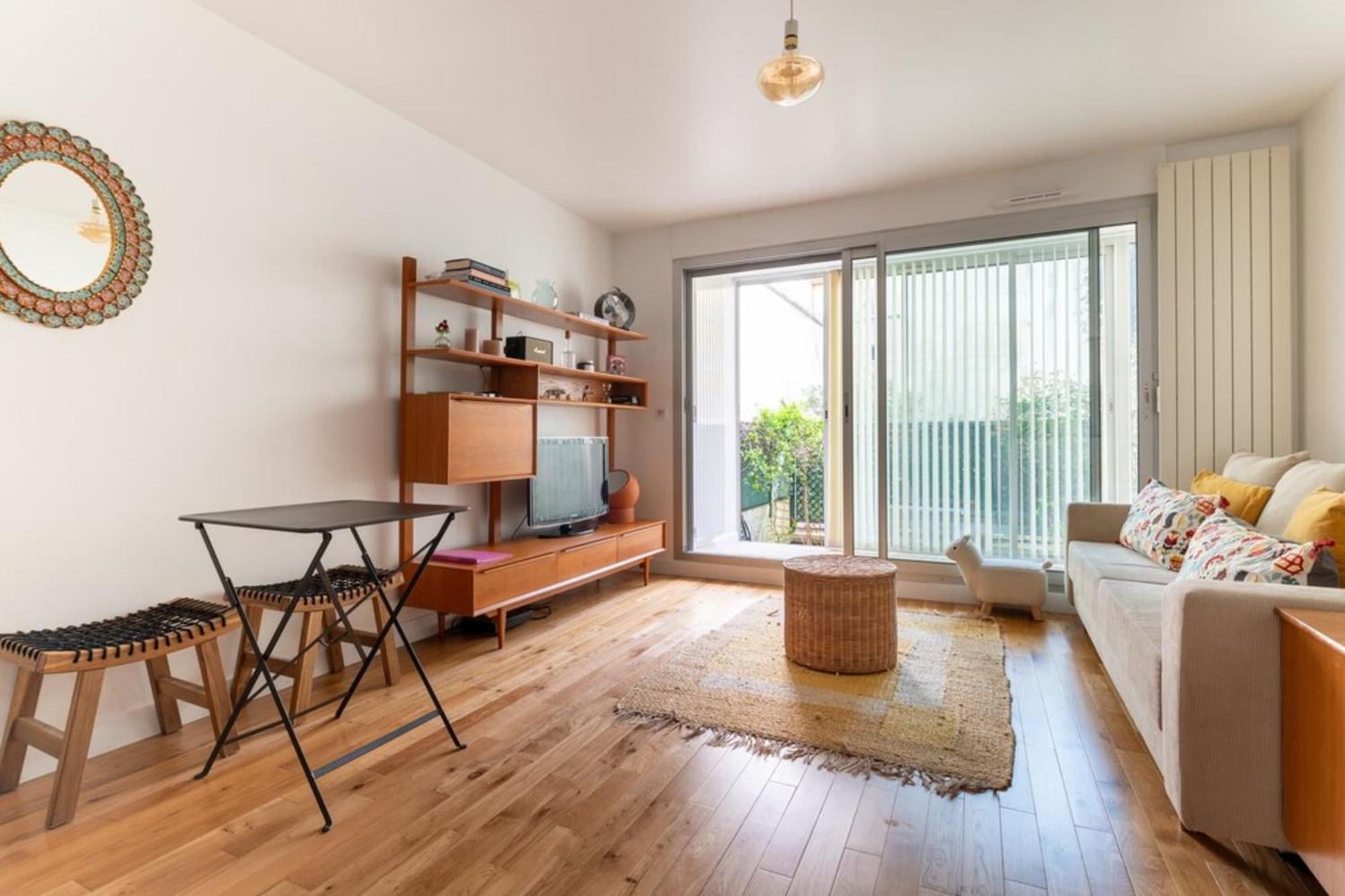 Urban & Stylish W Gardennation Apartment Paris