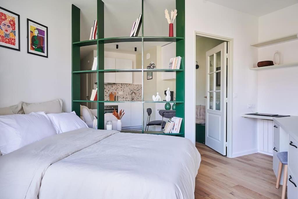 Luxury 10 Min From Eiffel Tower Apartment *