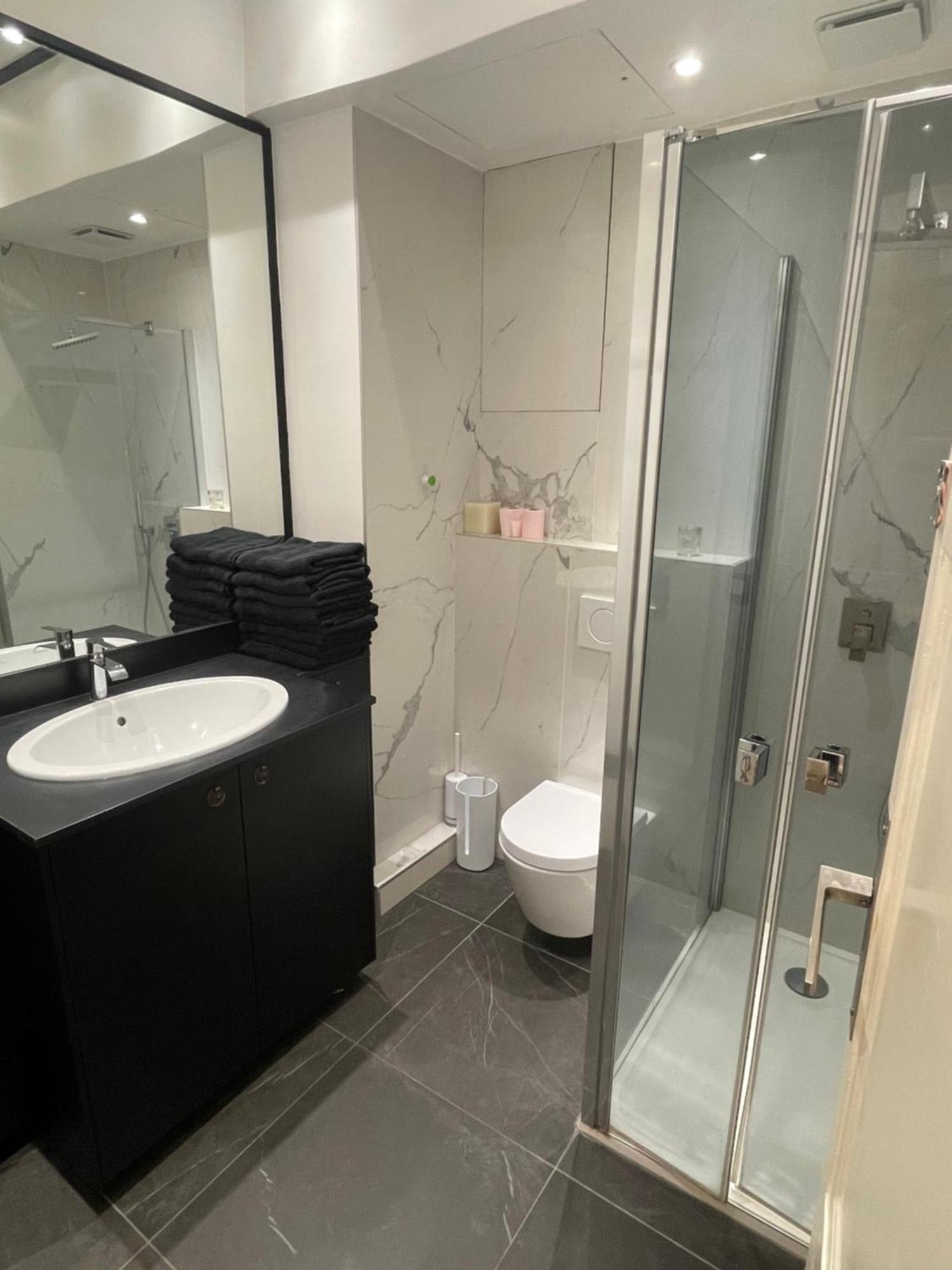 Luxury Times Square District Apartment Paris