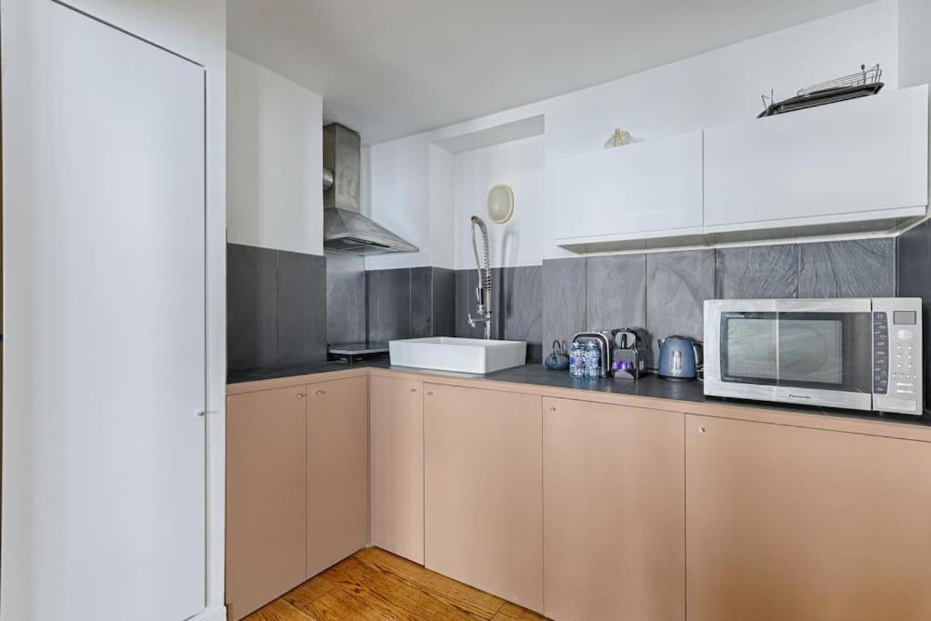 Marais Historical Center Charming 1br Appartement