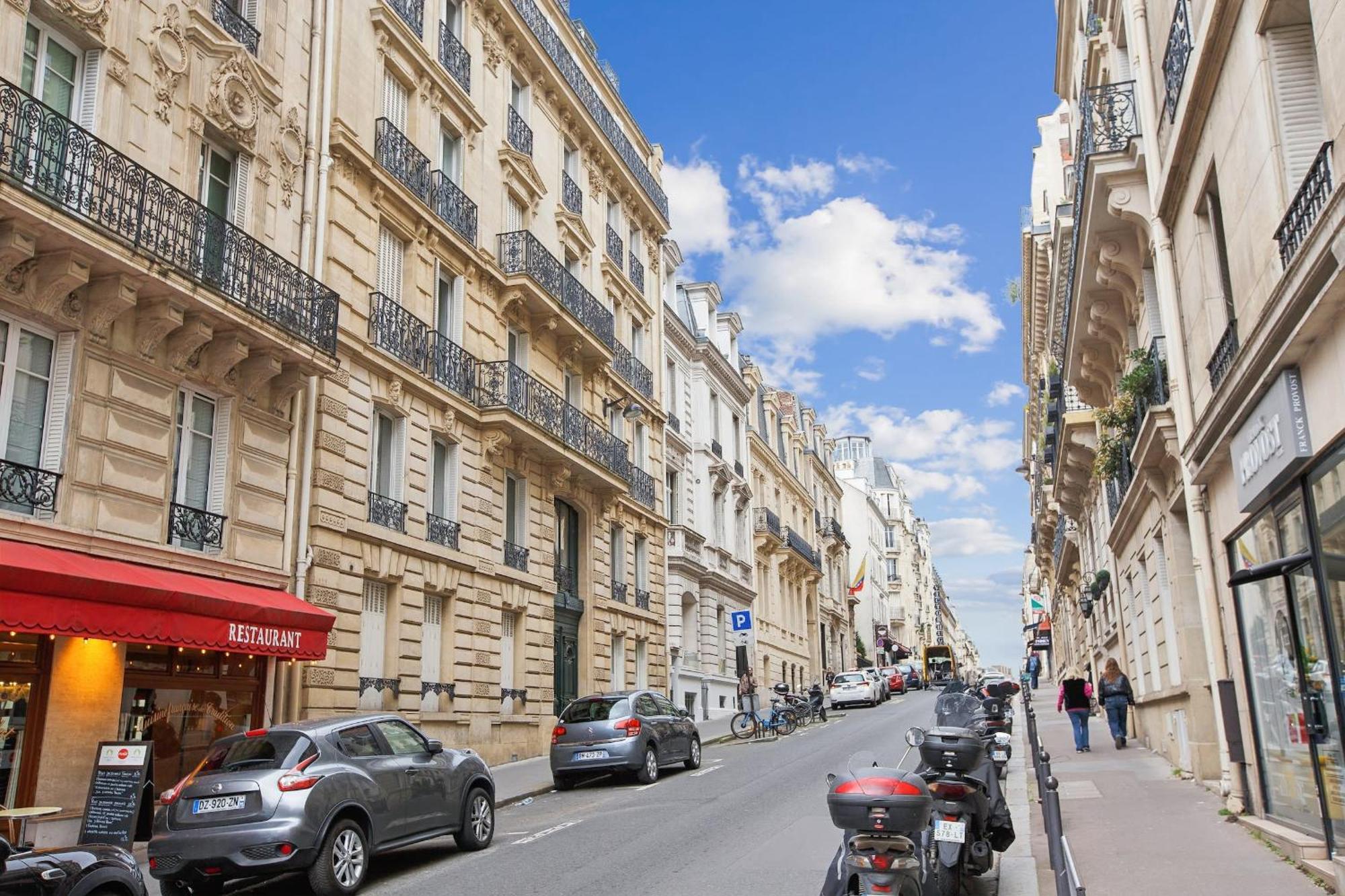 Appartement Champs-elysees & Trocadero - Cityapartmentstay *