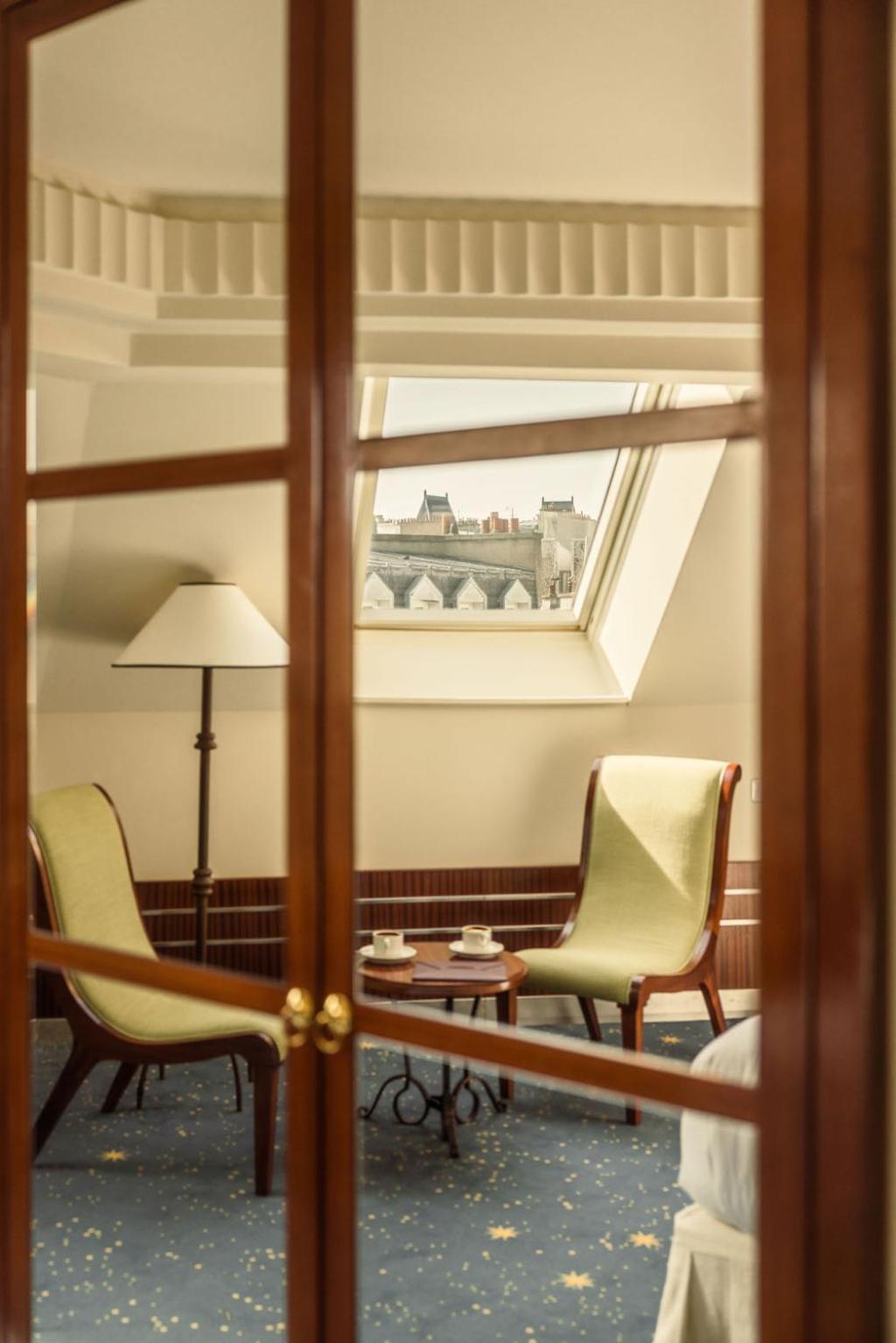 Des Grands Voyageurs 4* Paris