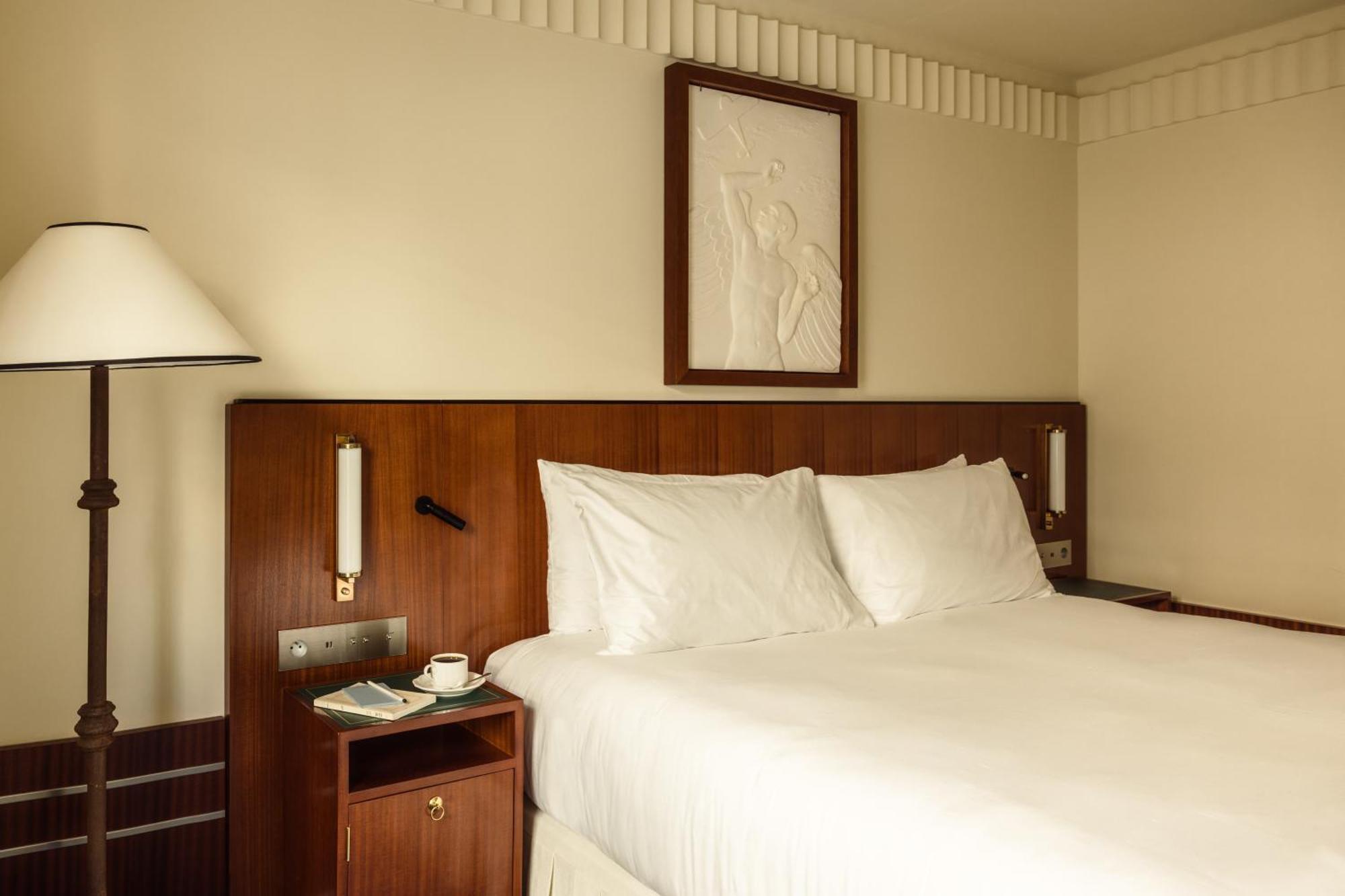Des Grands Voyageurs 4* Paris