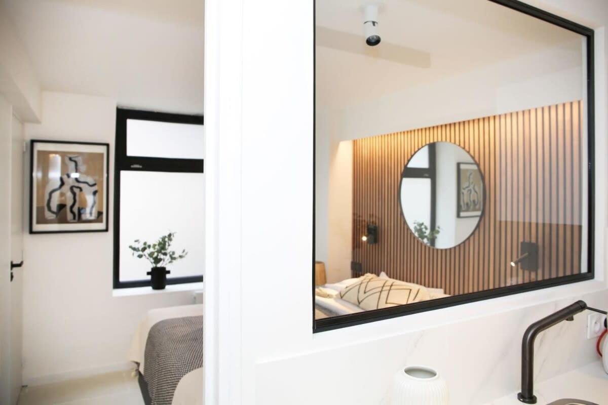 Apartment De Caractere Aux Portes Du Marais - 2p - Flat-guest *