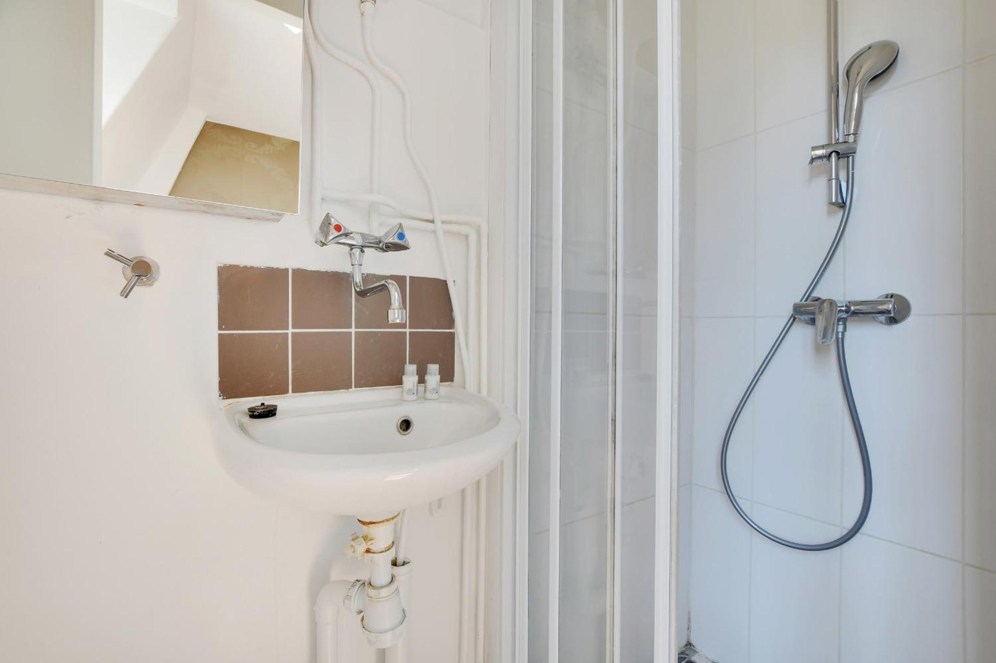 Apartment Marais - Rosiers Charming 2 Peoples