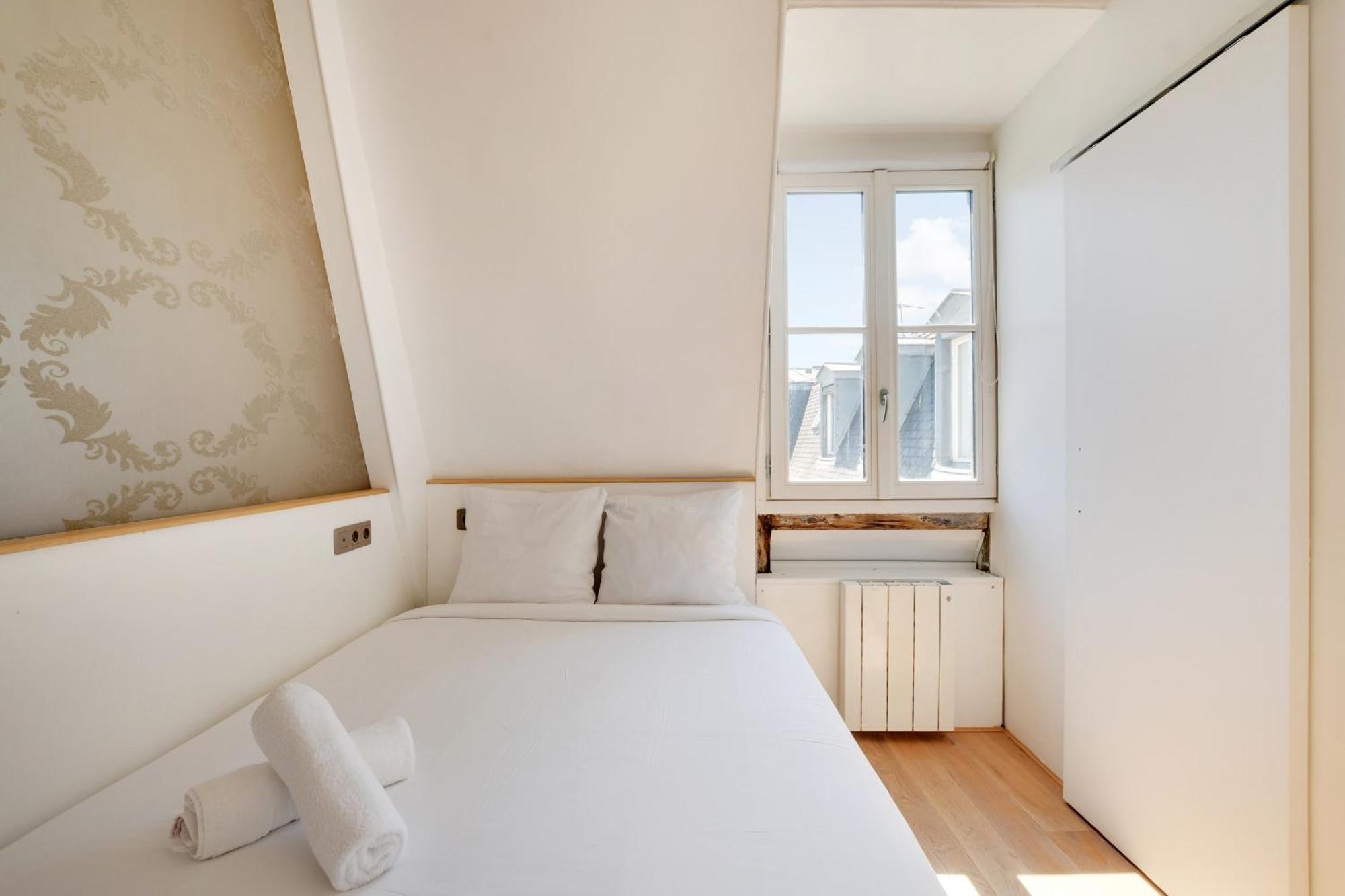 Apartment Marais - Rosiers Charming 2 Peoples