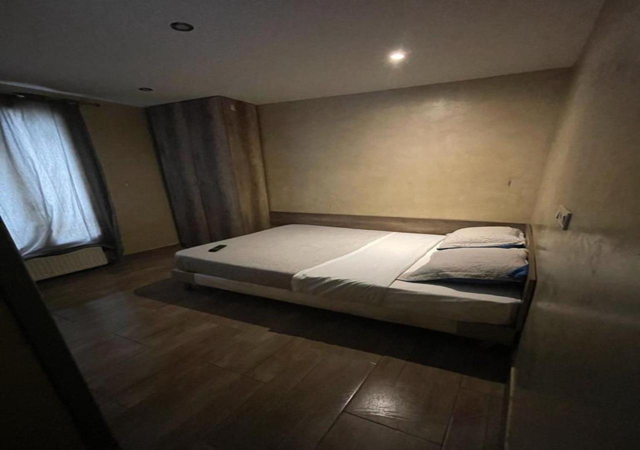Hotel Lpl Paris Hotel