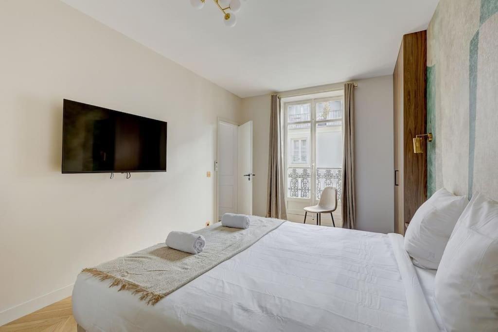 Sublime Champs Elysees 8guests 3bdr Apartment Paris