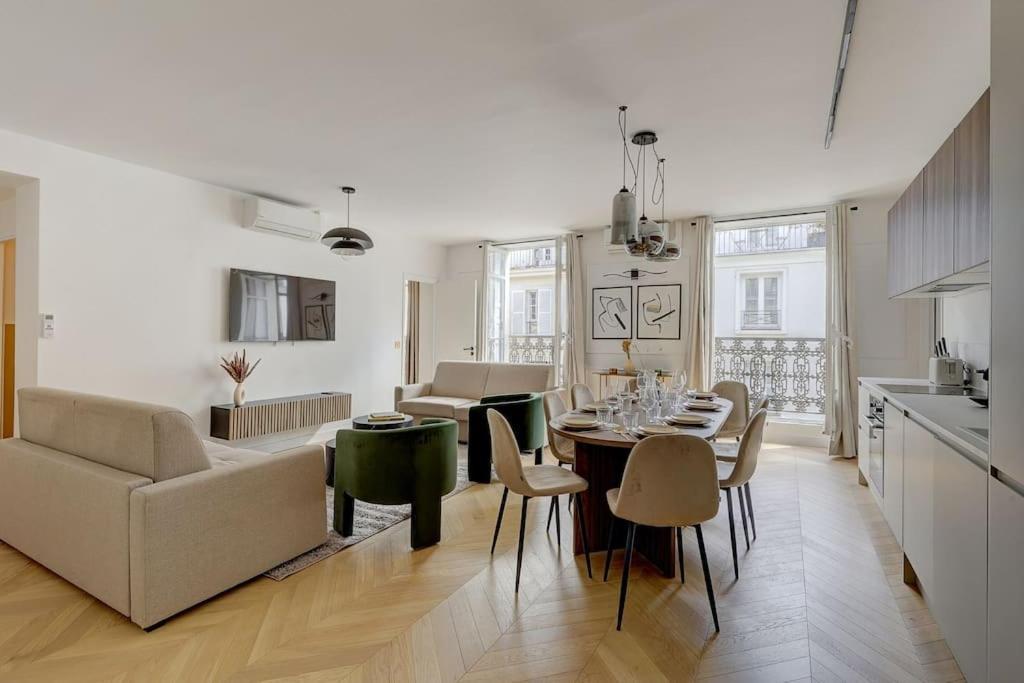 Sublime Champs Elysees 8guests 3bdr *