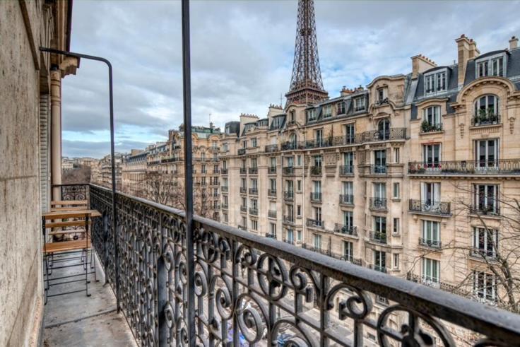 Eiffel Tower / Tour Eiffel Paris