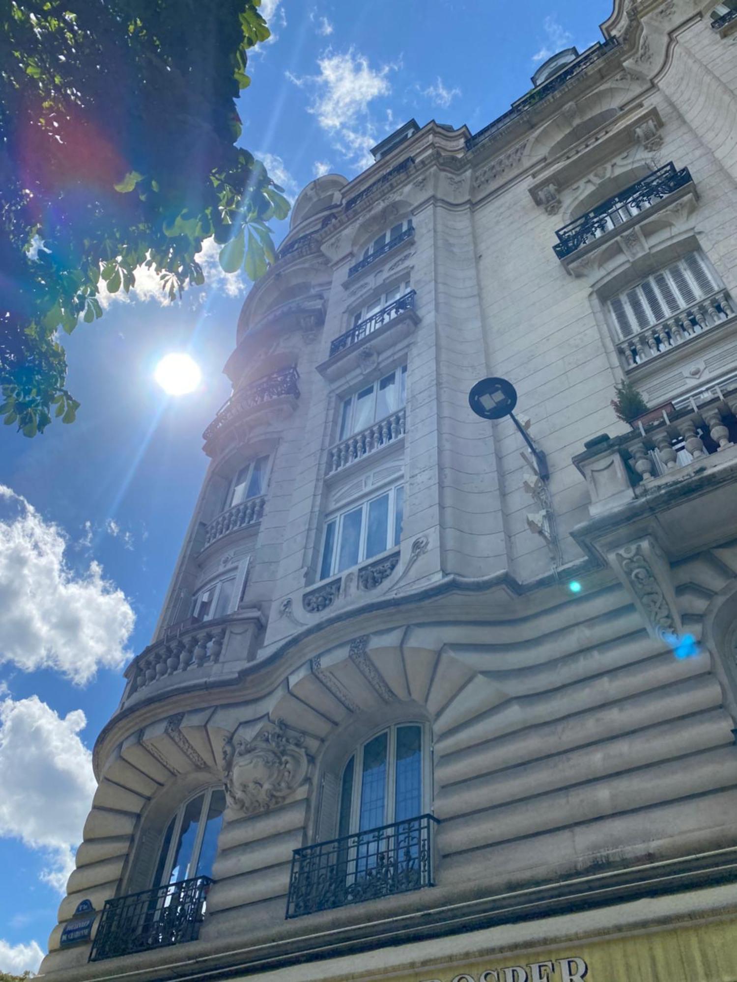 Apartment Studio Calme Et Lumineux, Parking Disponible, 100m De Nation