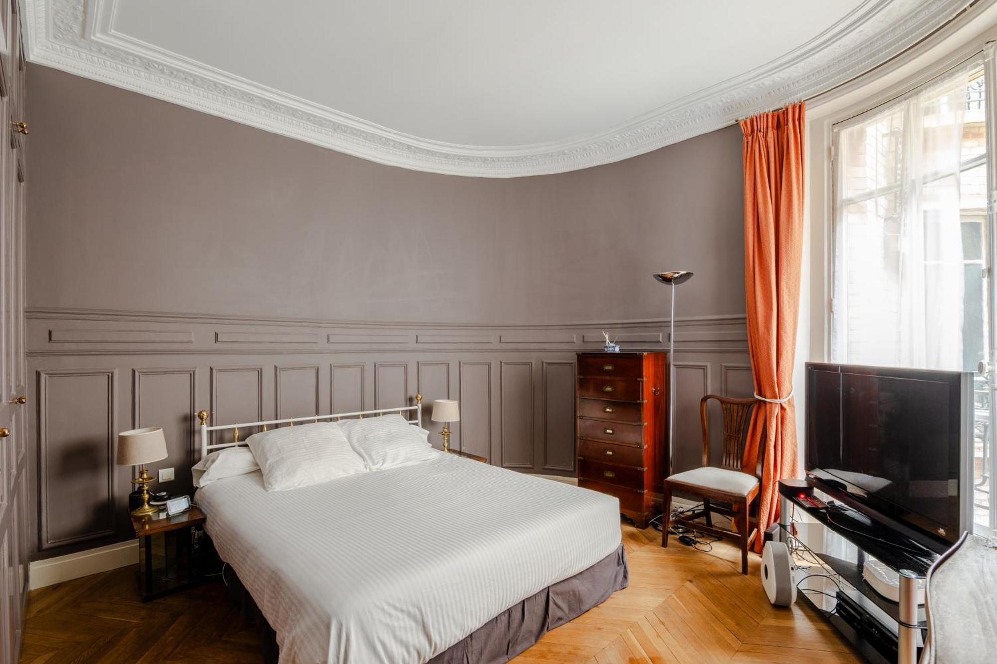 Apartment Veeve - Enduring Grace *
