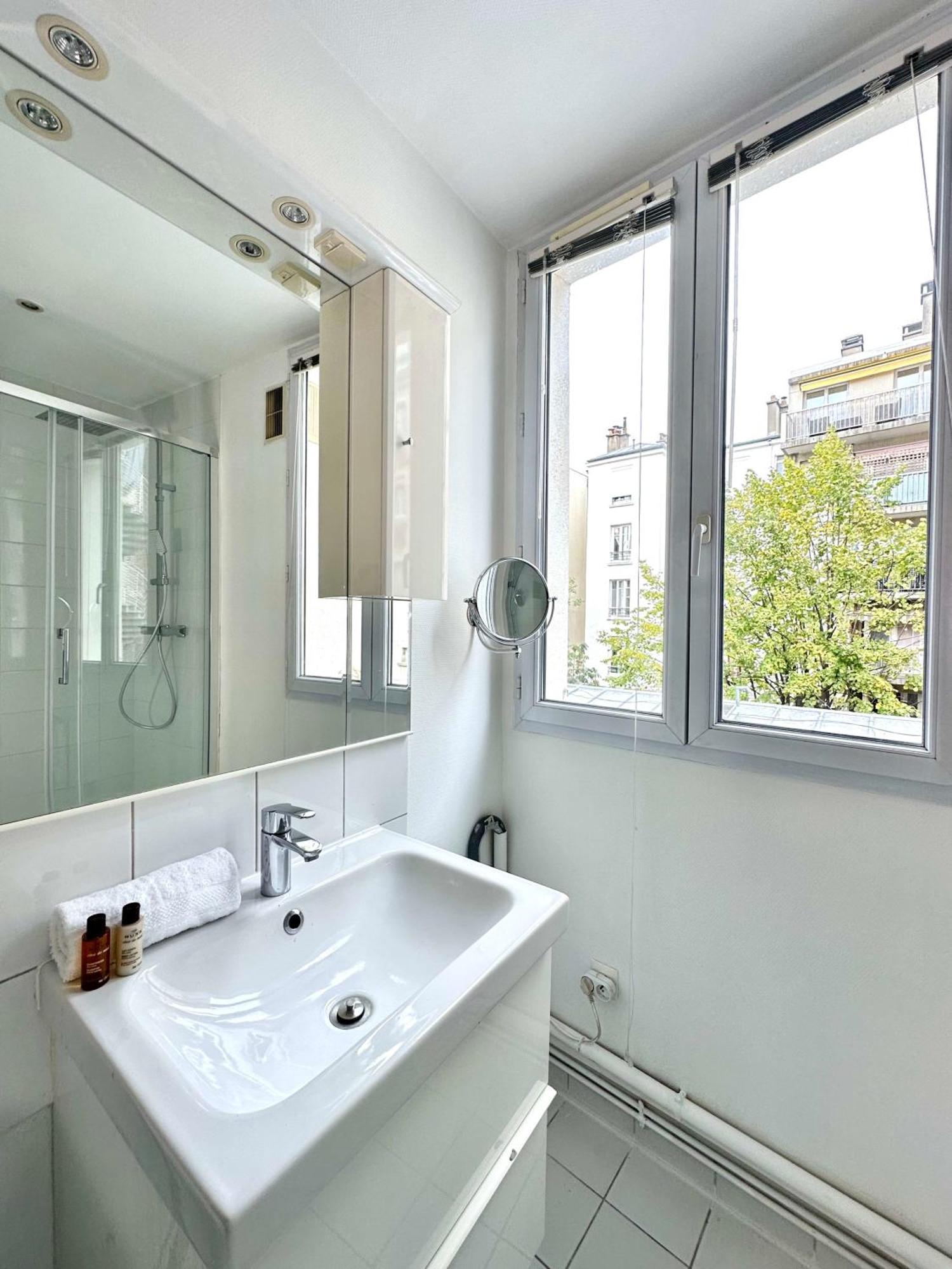 Apartamento Spacious Flat Near Porte De Versailles Paris