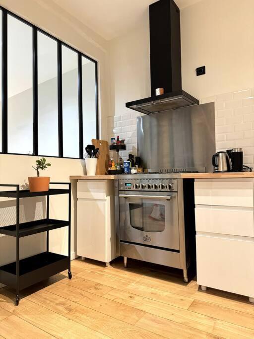 Acogedor En El Centro De Paris. Apartment *