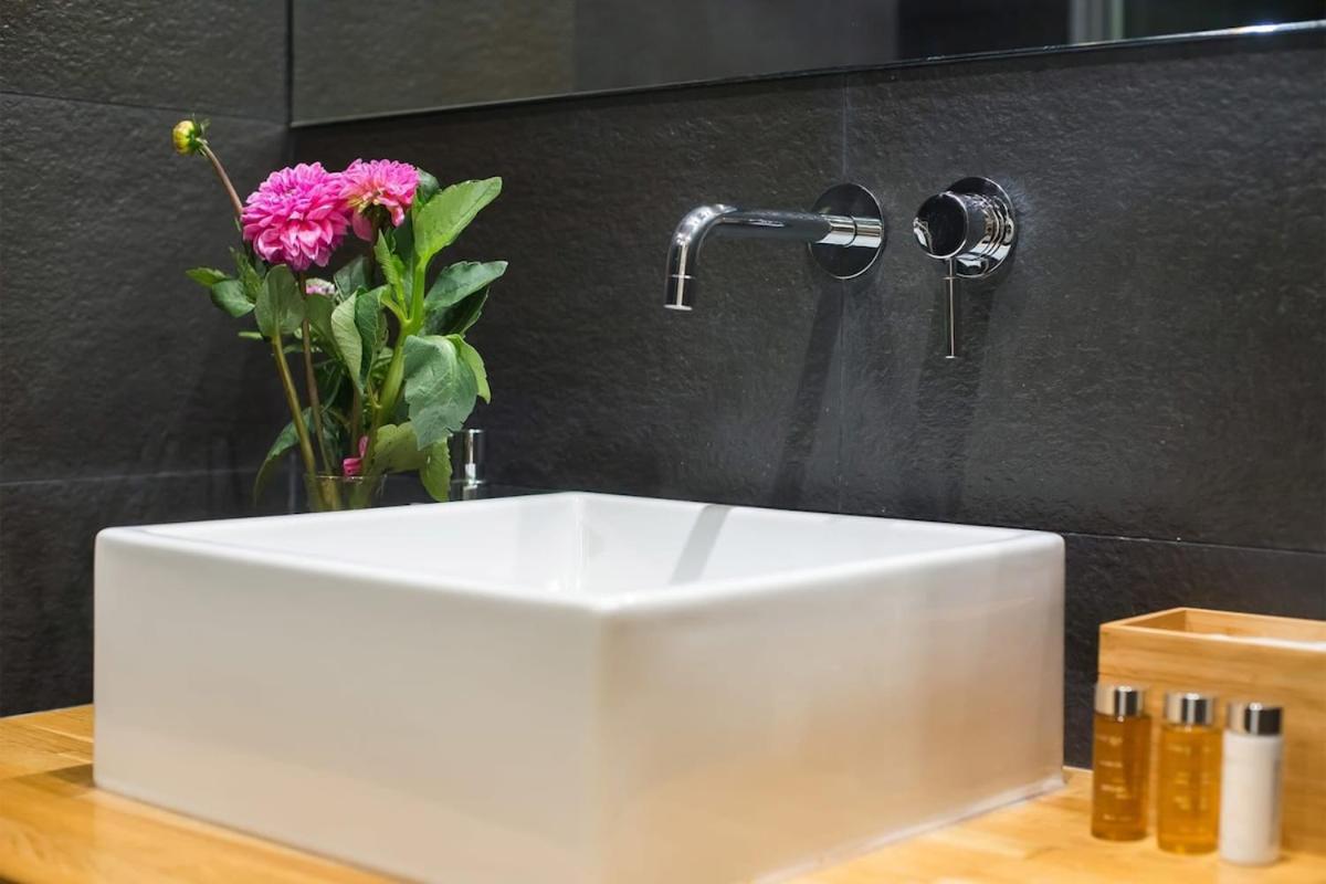 Jardin Prive - Gorgeous 3 Bed House In Le Marais Apartment Paris