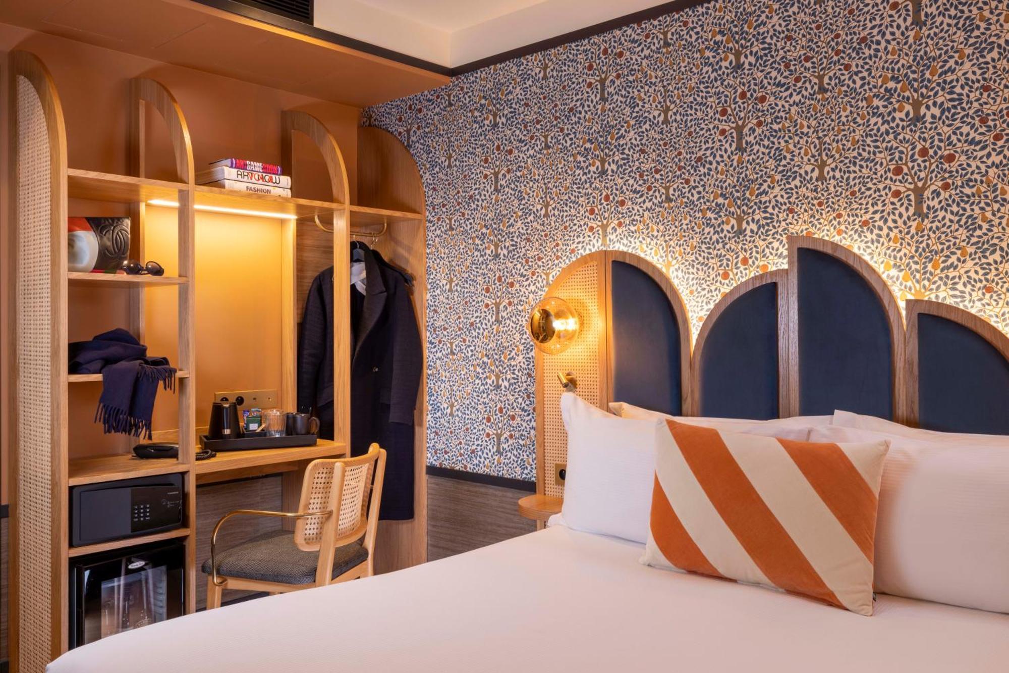 Jardin De Cluny Hotel Paris