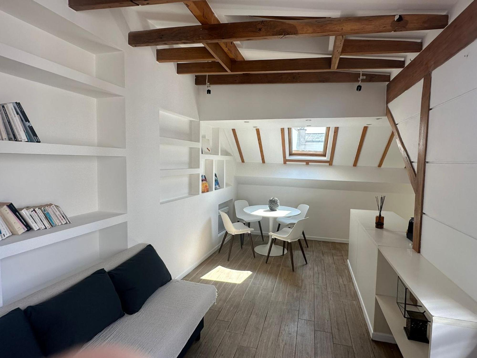 1 Opera - Modern Fully Furnished Apartamento