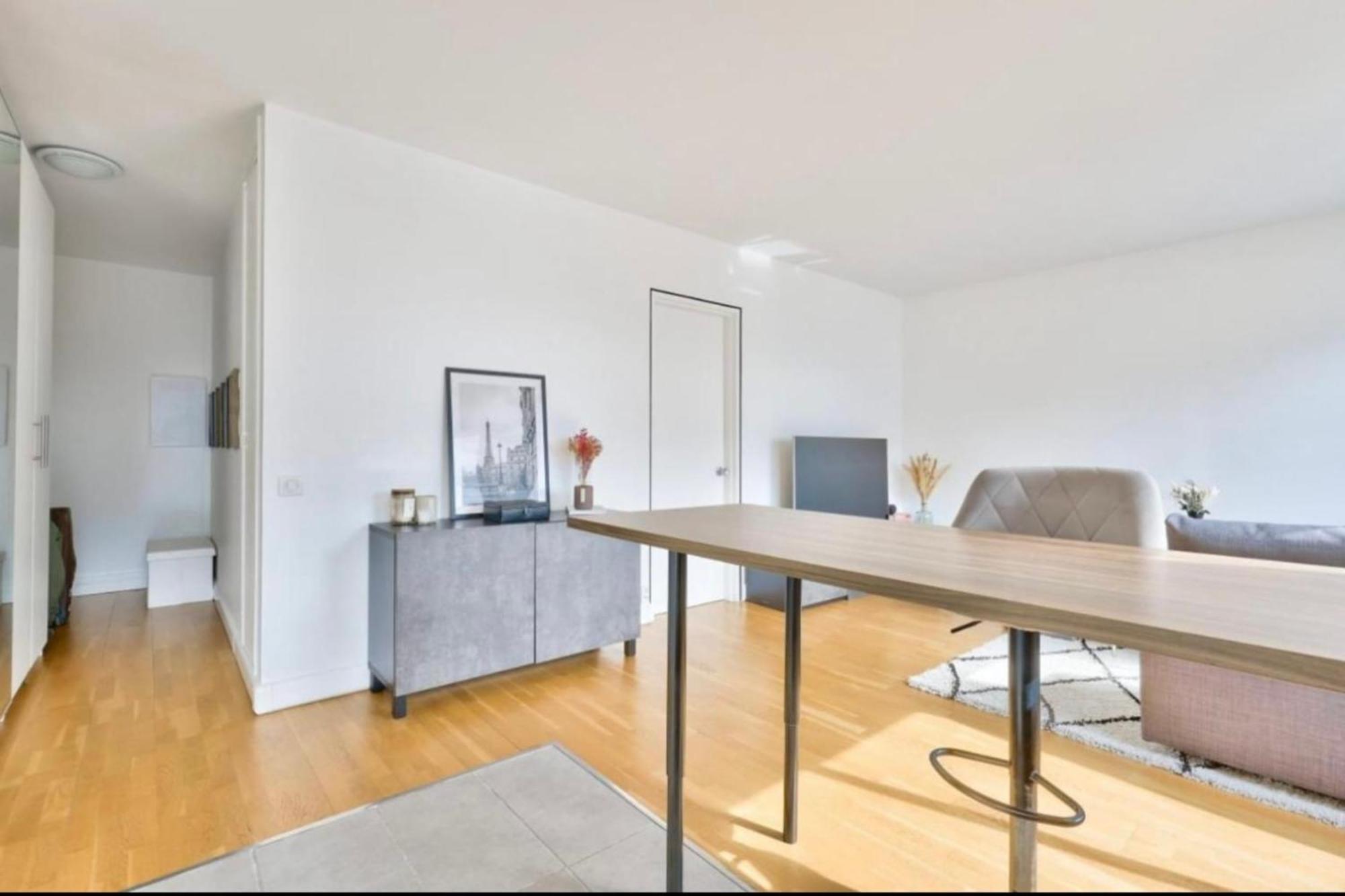 Cozy 50 M Near Pere-lachaise Apartamento Paris