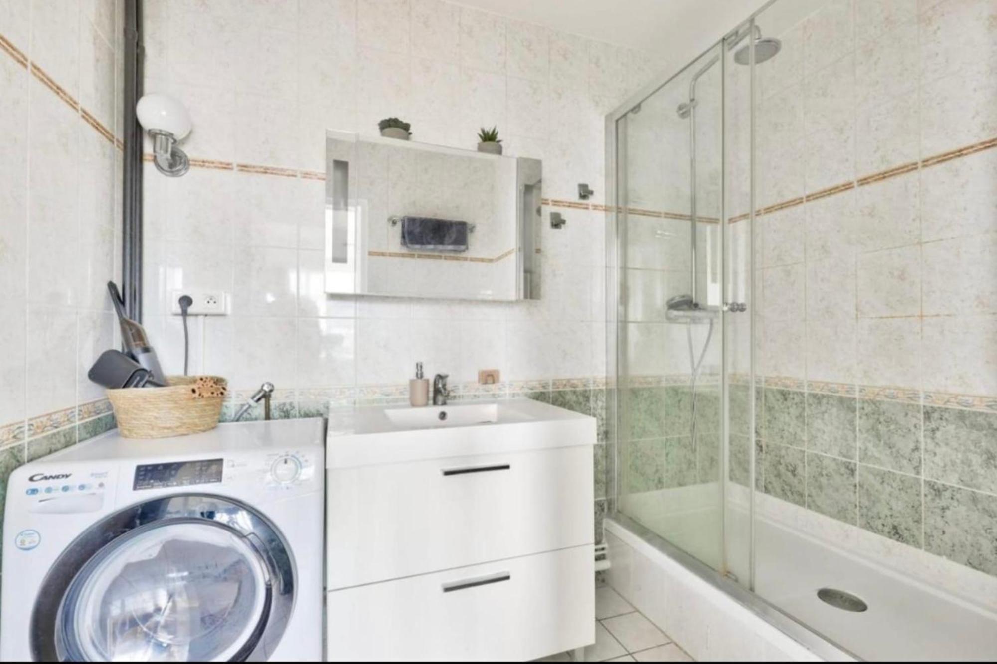 Cozy 50 M Near Pere-lachaise Apartamento