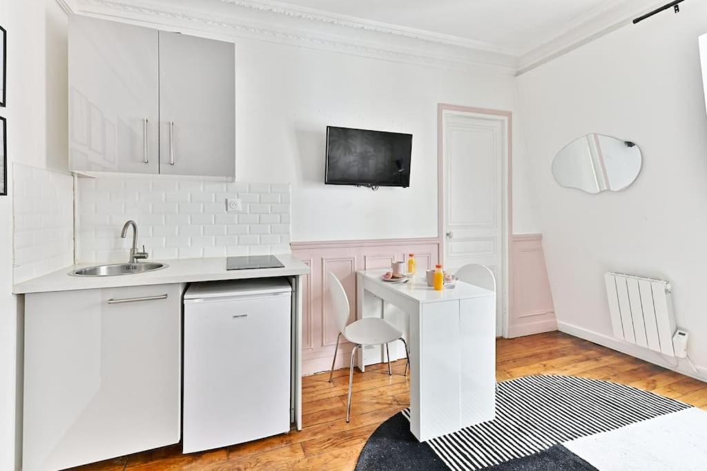 Apartment Proche Montparnasse - Rose Paris