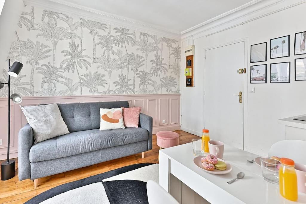Proche Montparnasse - Rose