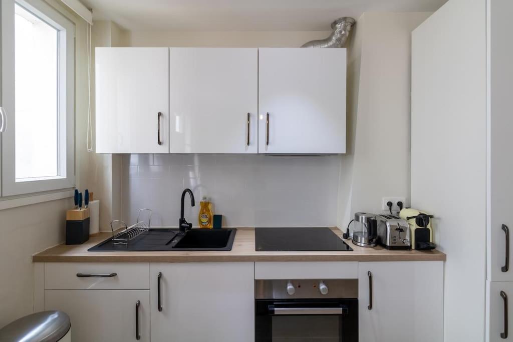 B2#two Bedrooms#champs Elysees#arc De Triomphe#ac Apartment