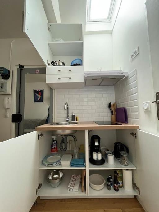 Apartment Cocooning A 5 Minutes De La Gare Du Nord Paris