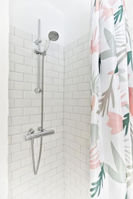 Studio Central #marais #bataclan Apartment *