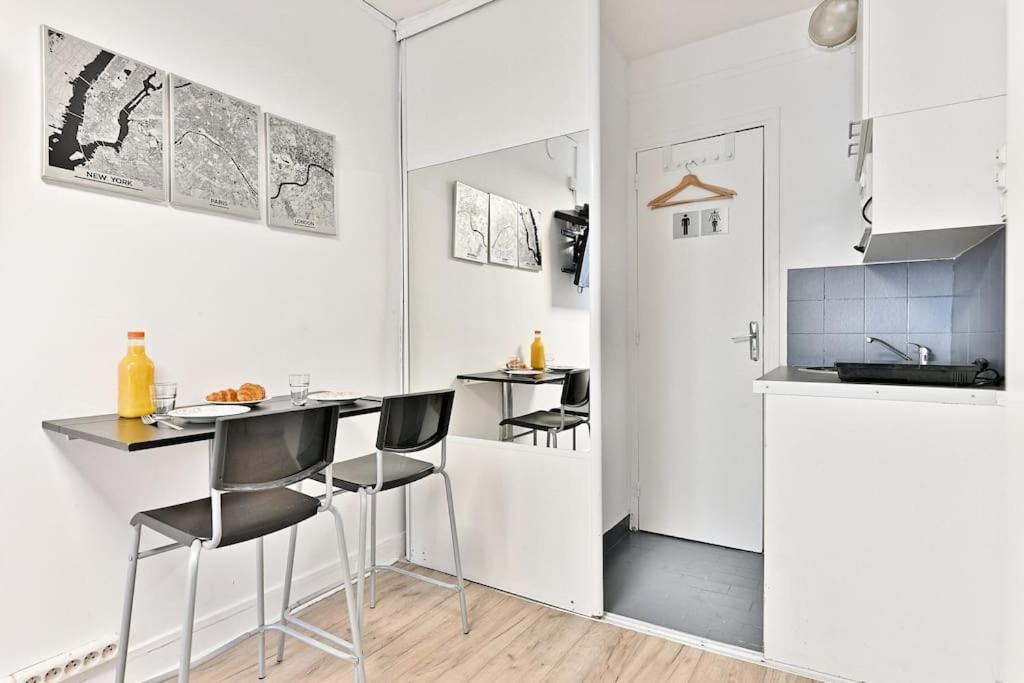 Studio Central #marais #bataclan Apartment