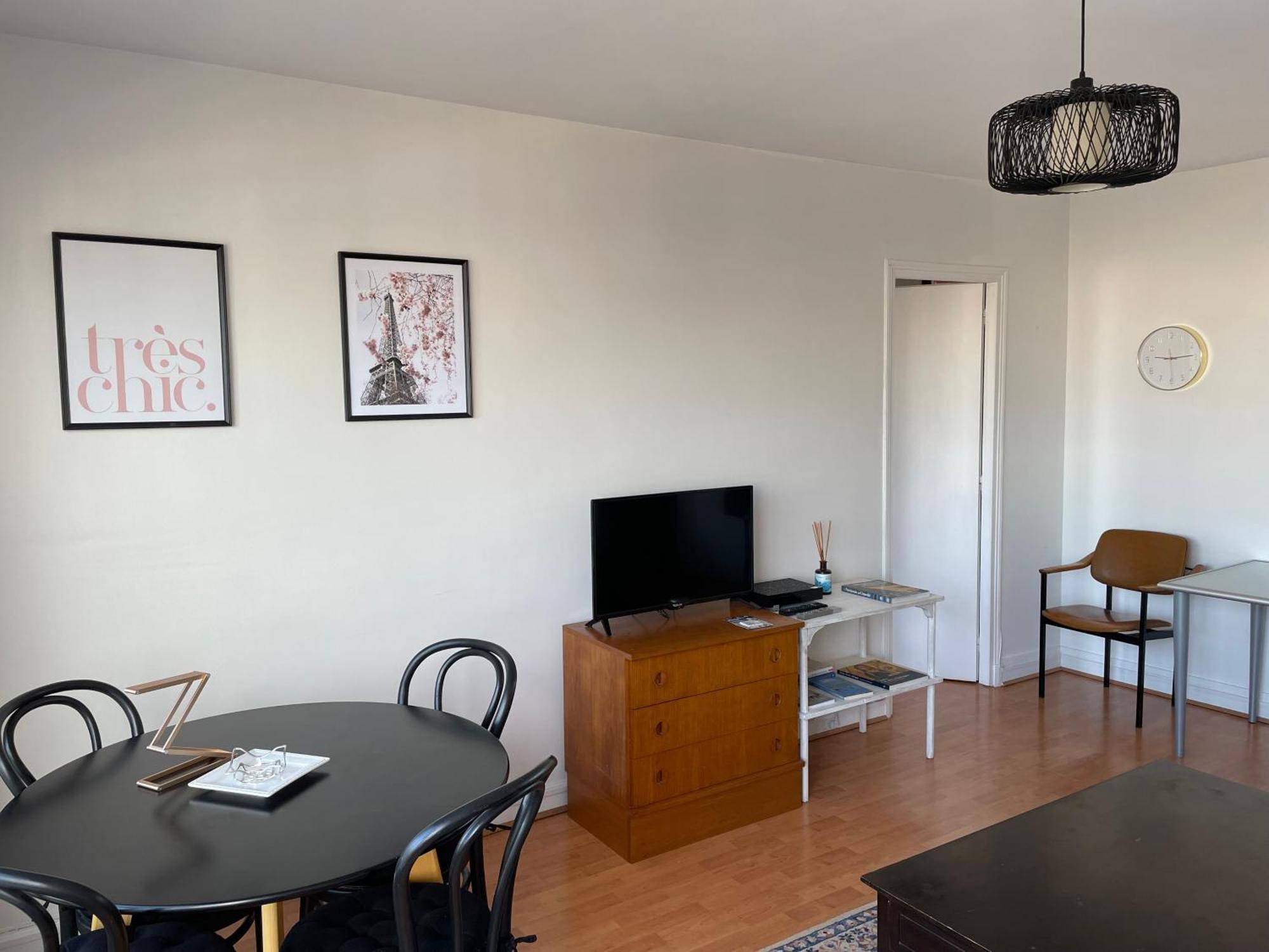 Appartement F8 - Terrace Paris's View, Eiffel Tower Area *