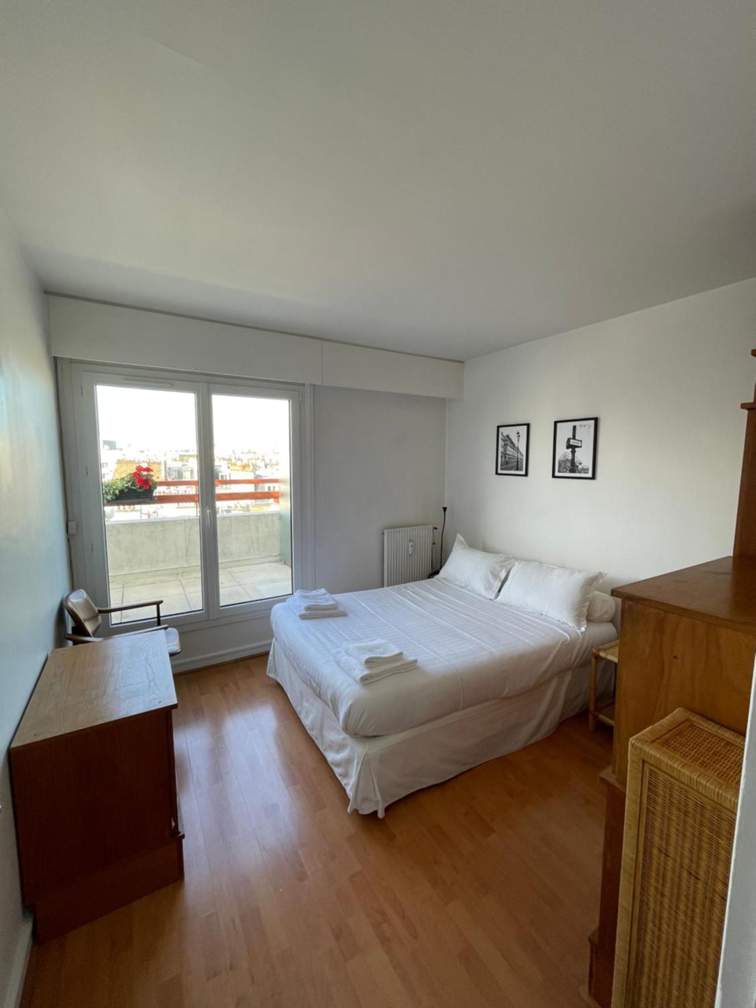 Appartement F8 - Terrace Paris's View, Eiffel Tower Area Paris