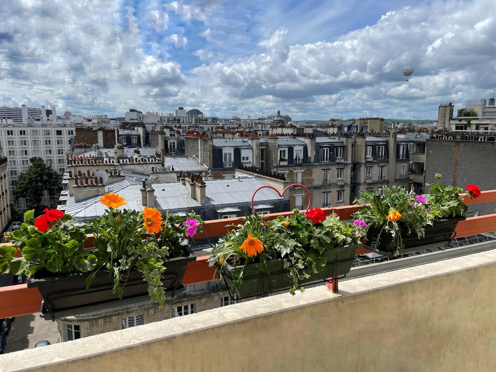 Appartement F8 - Terrace Paris's View, Eiffel Tower Area Paris