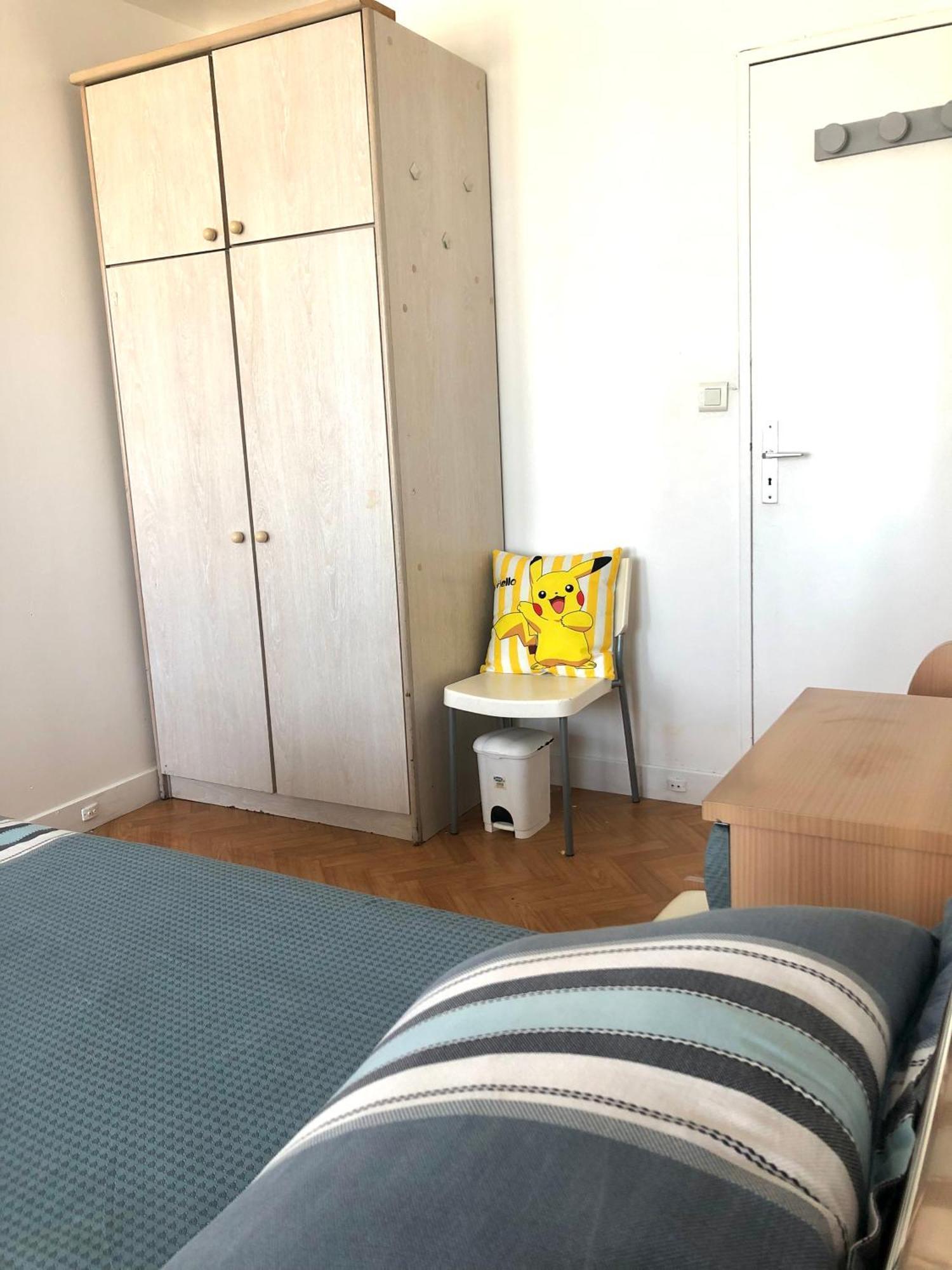 Chambre Tour Boucry Séjour chez l'habitant Paris