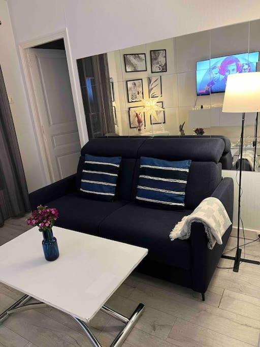 T2 Cosy Et Lumineux Au Coeur De Paris12 Apartment Paris