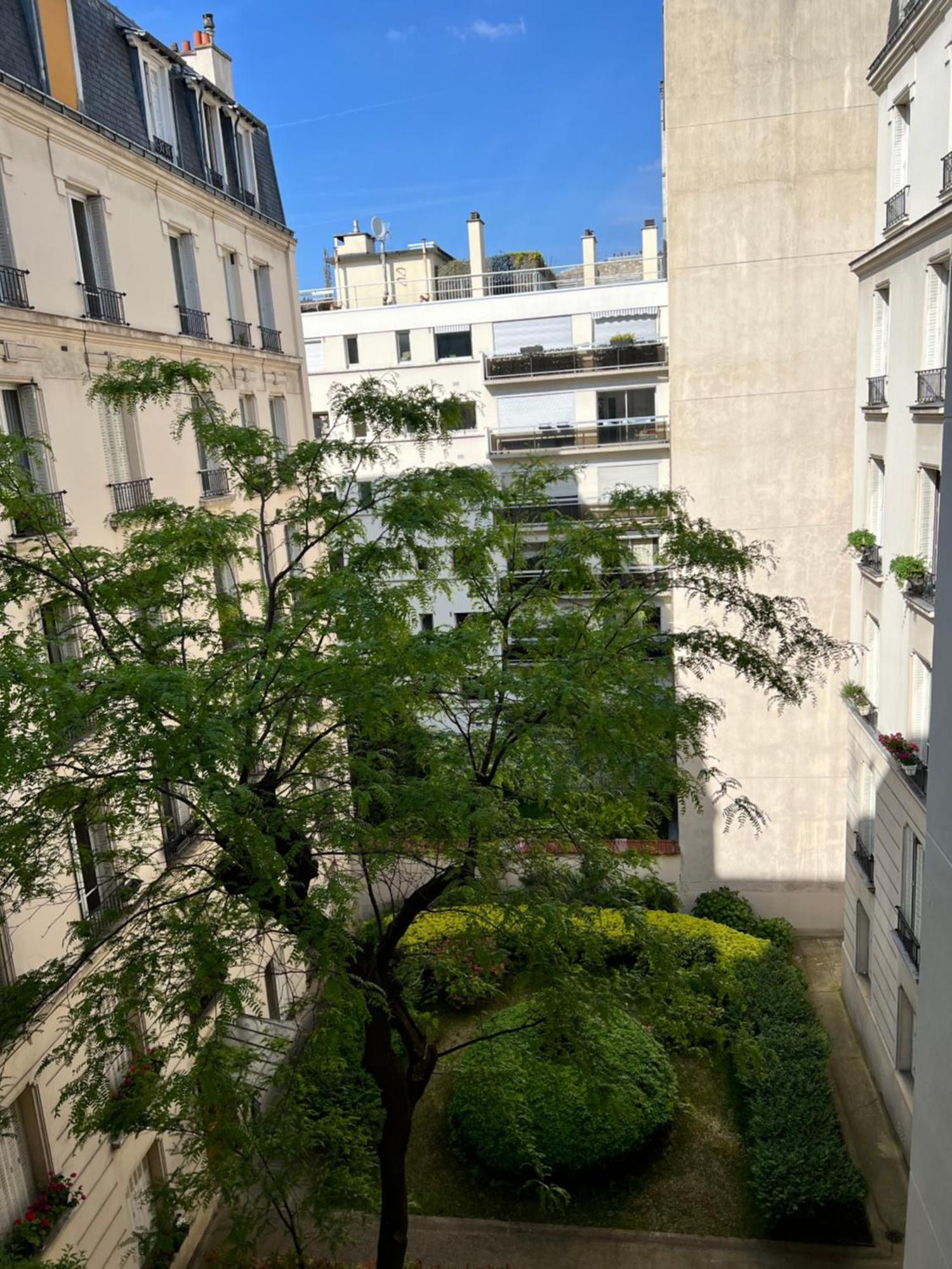 Séjour chez l'habitant Your Parisian Hideaway - Entire